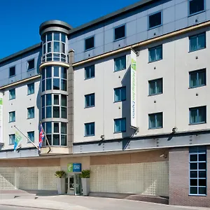 holiday-inn-express-london-city.cambridgehotelsuk.com/